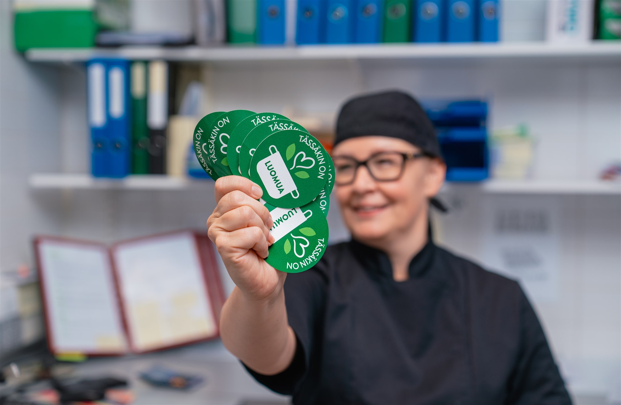 Luomutetaan ruokapalvelut –hanke huipentuu juhlavaan julkaisutilaisuuteen torstaina 14.11.2024.